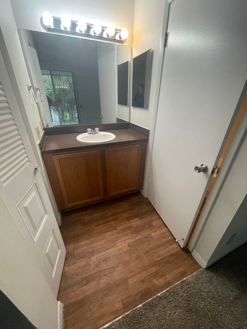 West Palm Beach Condo: 718 Executive Center Dr., #36
