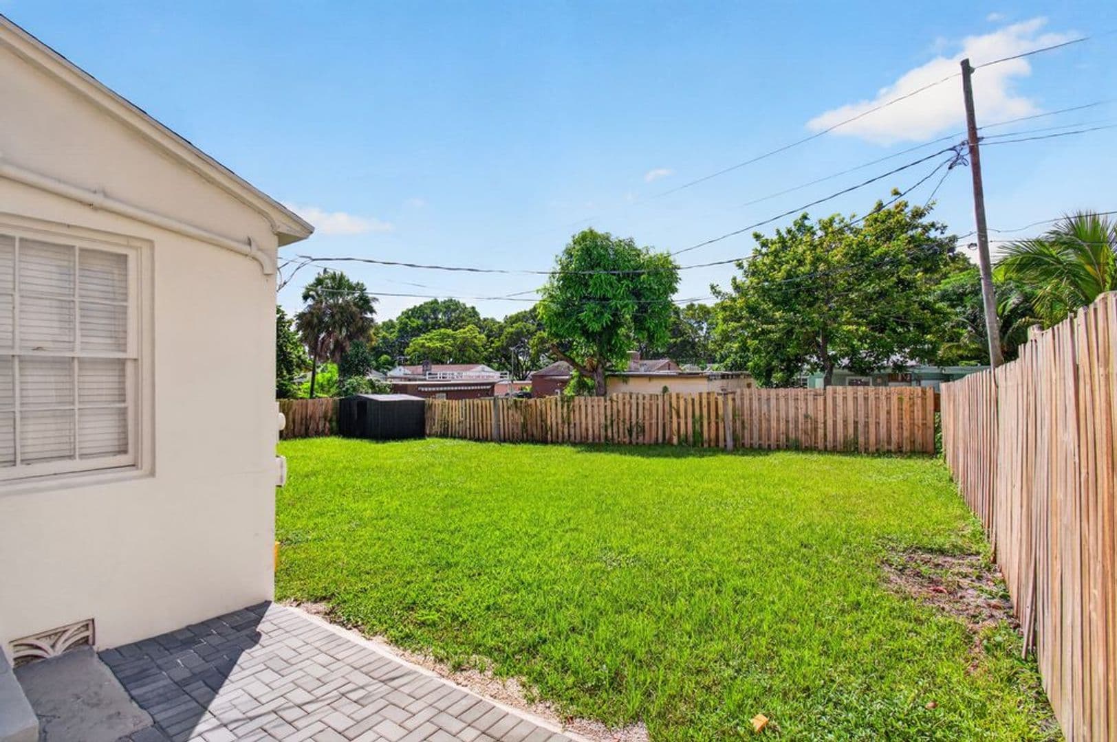 WEST PALM BEACH House: 826 37TH STREET