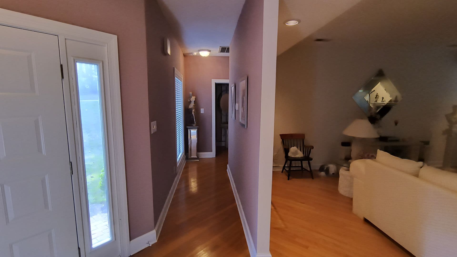 Fayetteville House: 423 Brightwood Drive