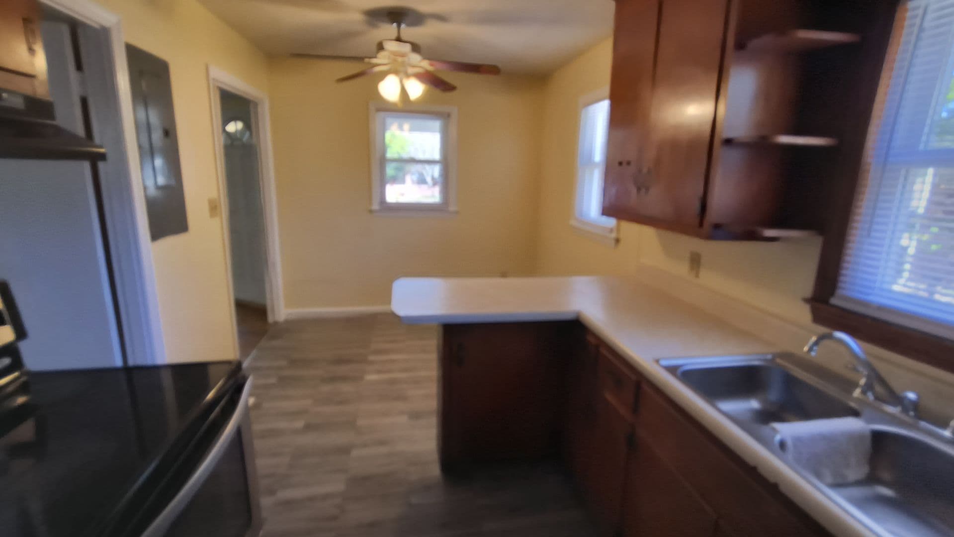 Fayetteville House: 5111 Palmetto Ln