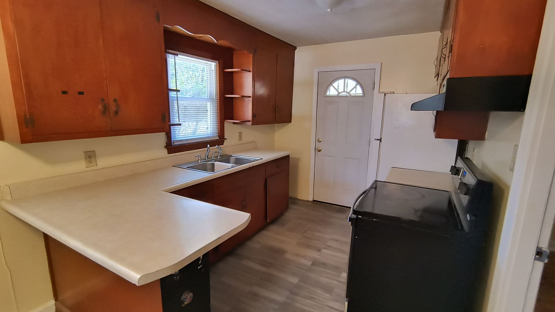 Fayetteville House: 5111 Palmetto Ln