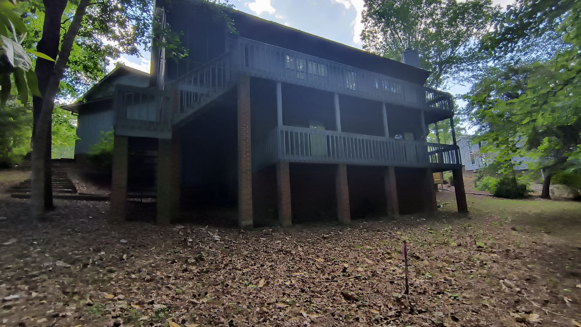 Fayetteville House: 423 Brightwood Drive