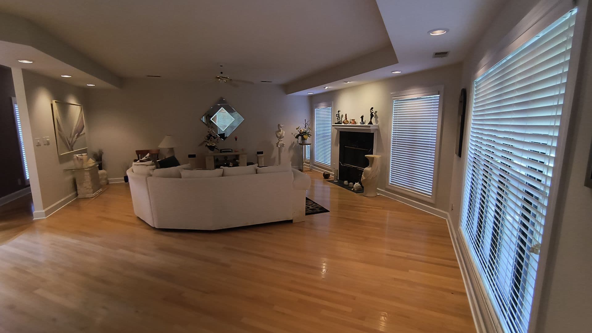 Fayetteville House: 423 Brightwood Drive