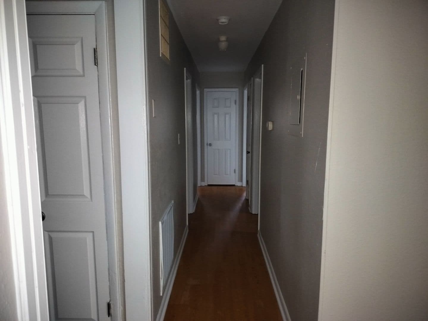 Fayetteville House: 6025 Dahlgren Ave