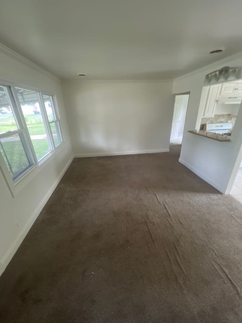ROSEVILLE House: 26355 ACADEMY ST