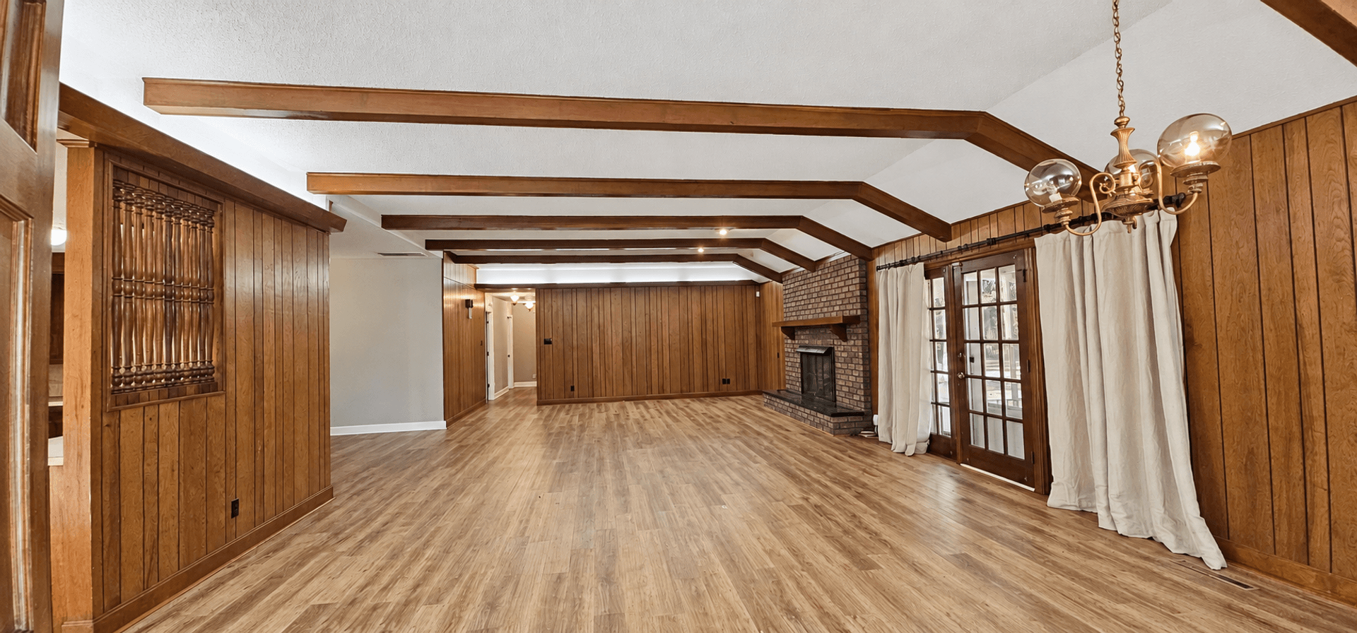 Conway House: 6300 Highway 701 S