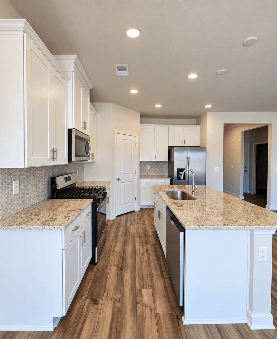 Longs House: 315 Wades Way