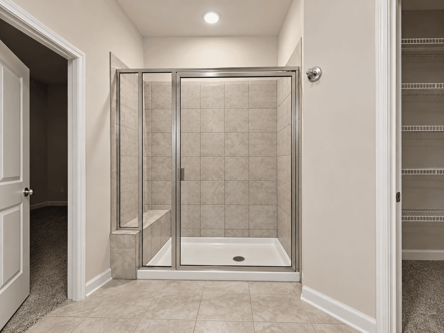 Longs House: 315 Wades Way