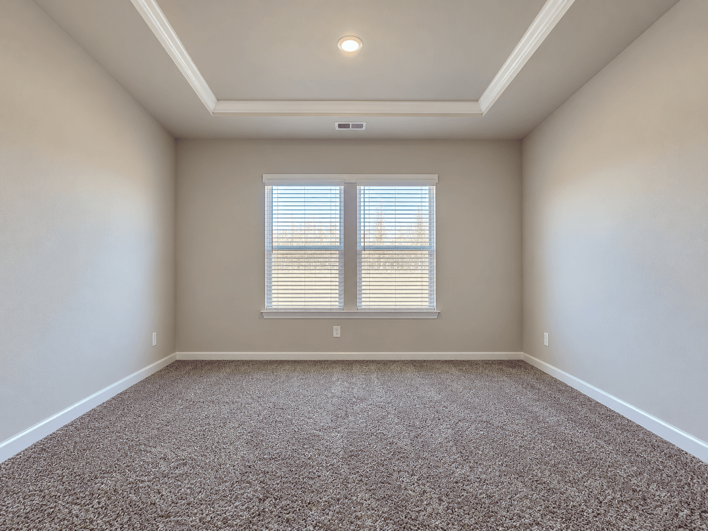 Longs House: 315 Wades Way