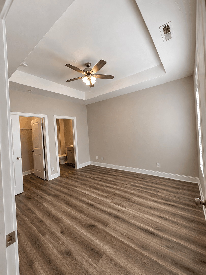 Conway House: 340 Kiskadee Loop, #K