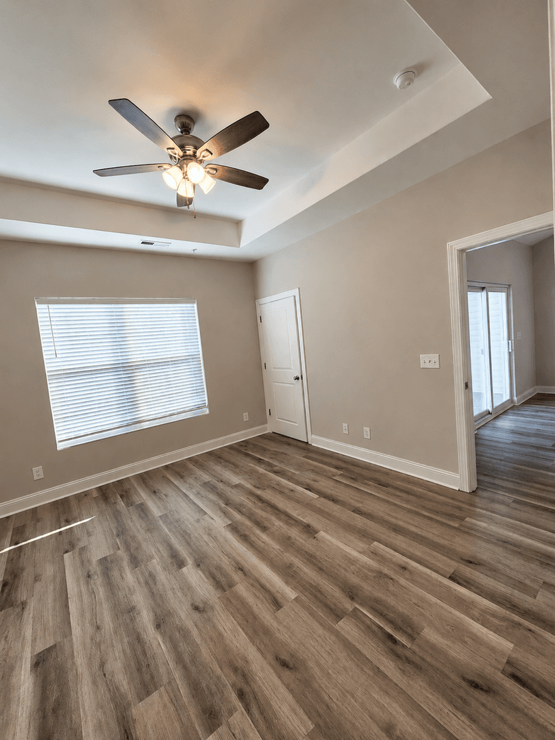Conway House: 340 Kiskadee Loop, #K