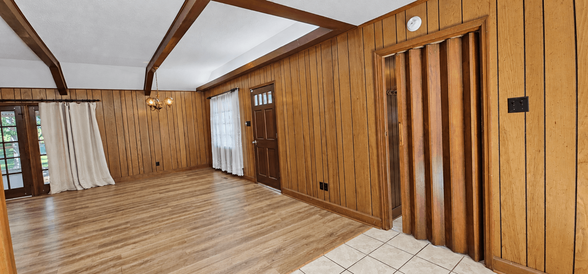 Conway House: 6300 Highway 701 S