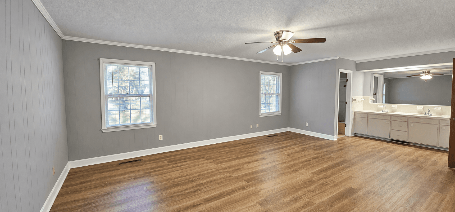 Conway House: 6300 Highway 701 S