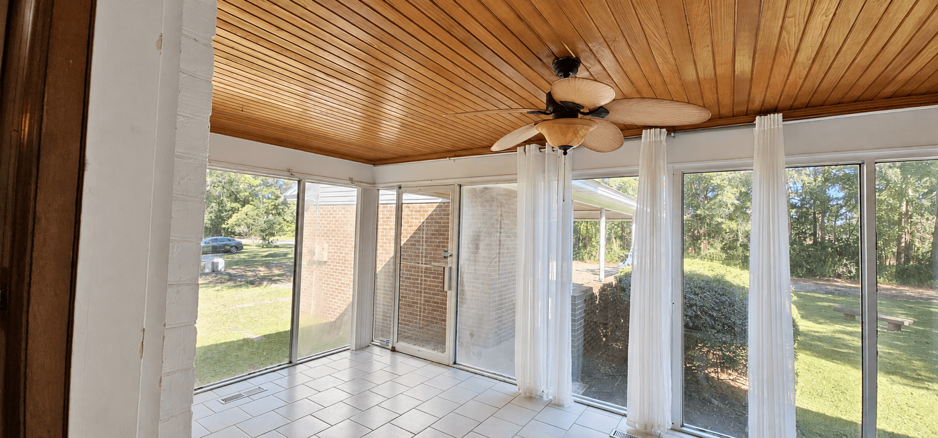 Conway House: 6300 Highway 701 S