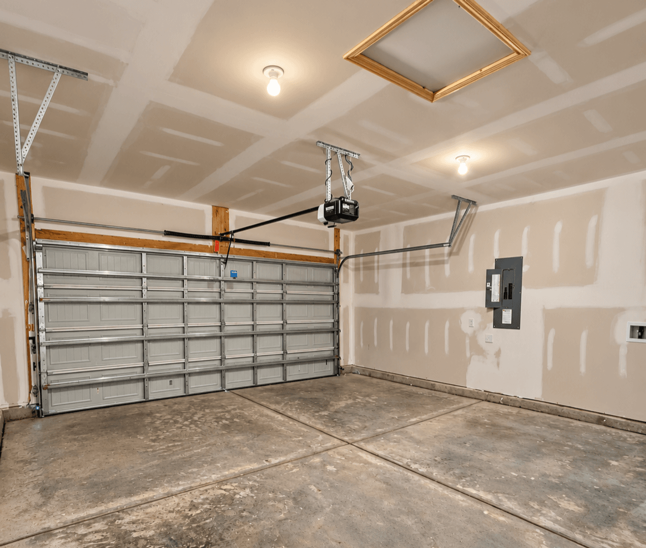 Longs House: 315 Wades Way