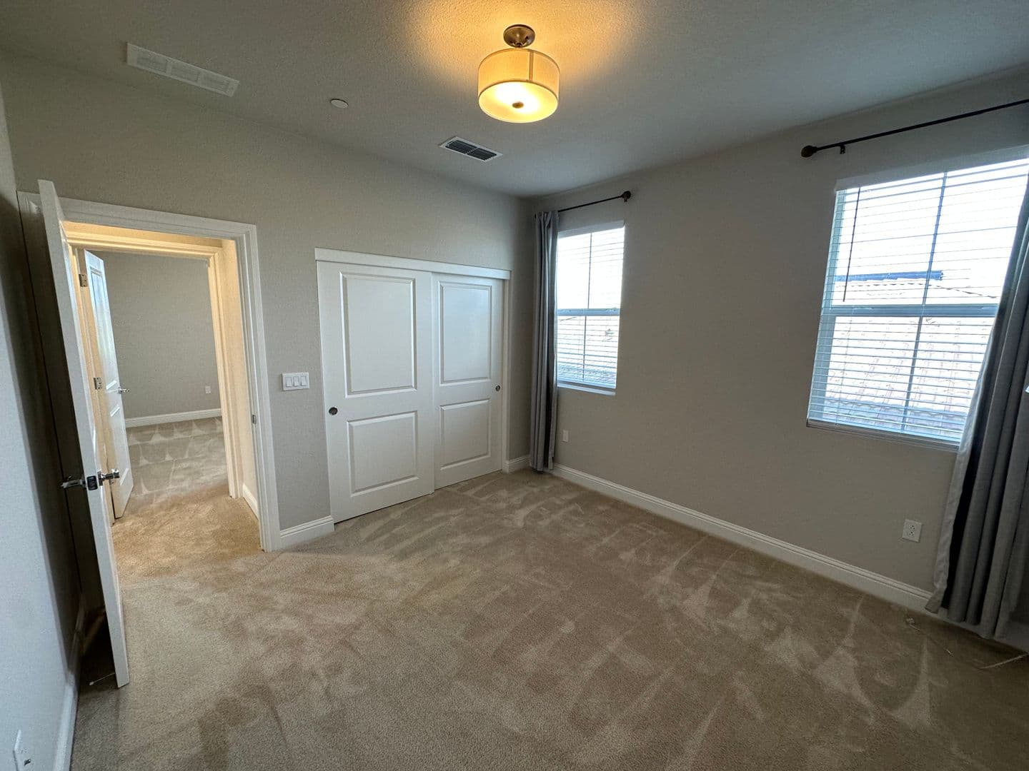 Tracy House: 264 Mabel Josephine Dr