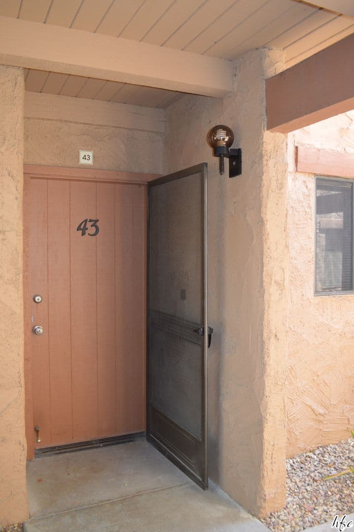 Palm Springs Condo: 1050 E. Ramon Rd  #43