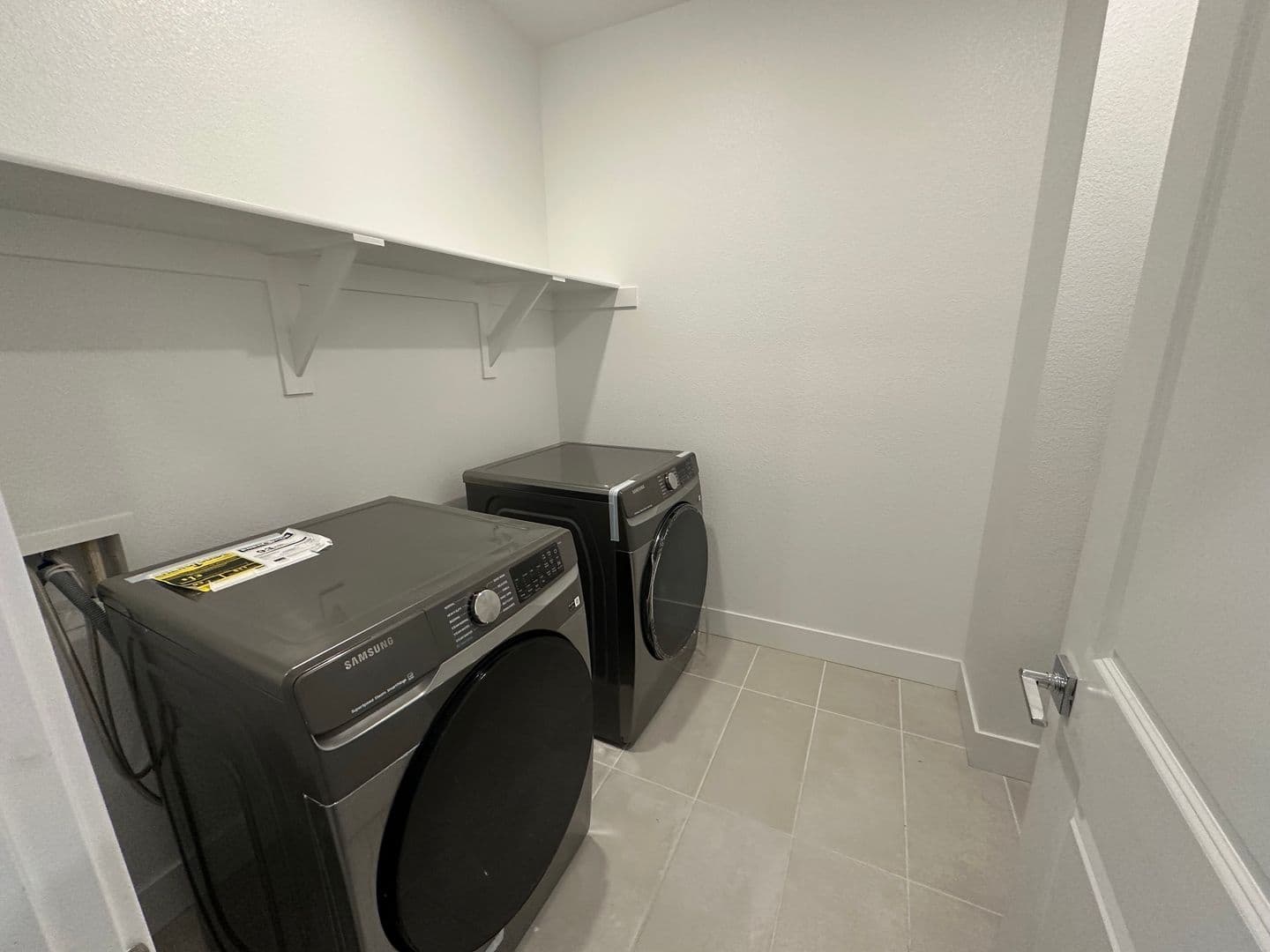 Mountain House House: 149 W Ukiah Pl
