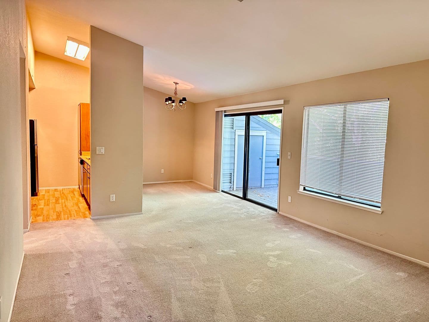 Dublin House: 7110 Cross Creek Circle D
