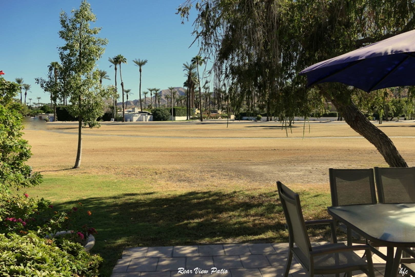 Palm Springs Condo: 5547 Los Coyotes Dr