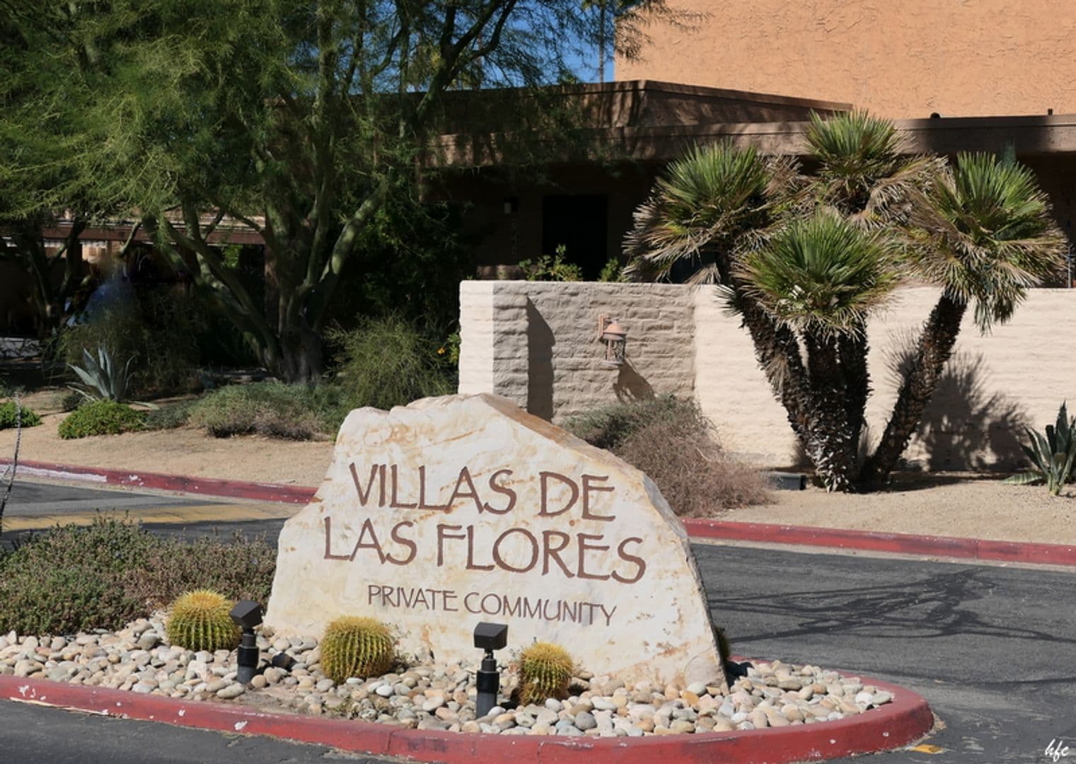 Palm Springs Condo: 5547 Los Coyotes Dr