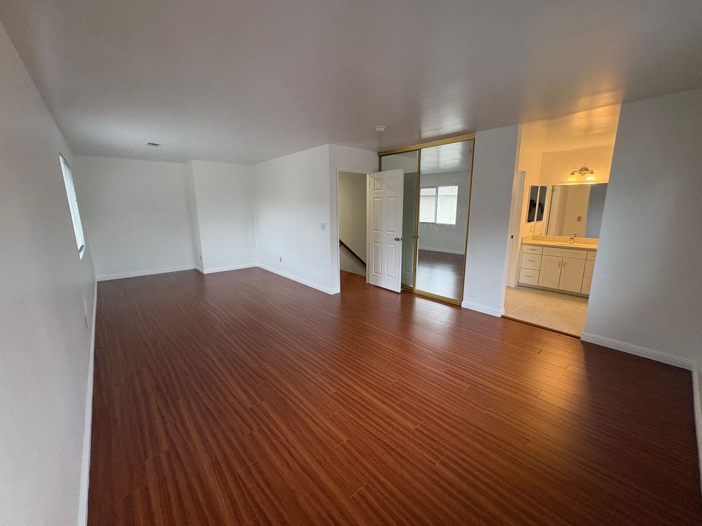 Bay Point House: 3406 Chandler Cir