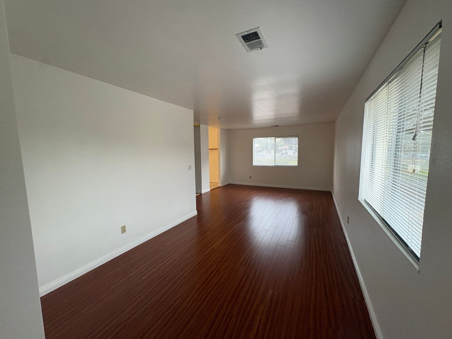 Bay Point House: 3406 Chandler Cir