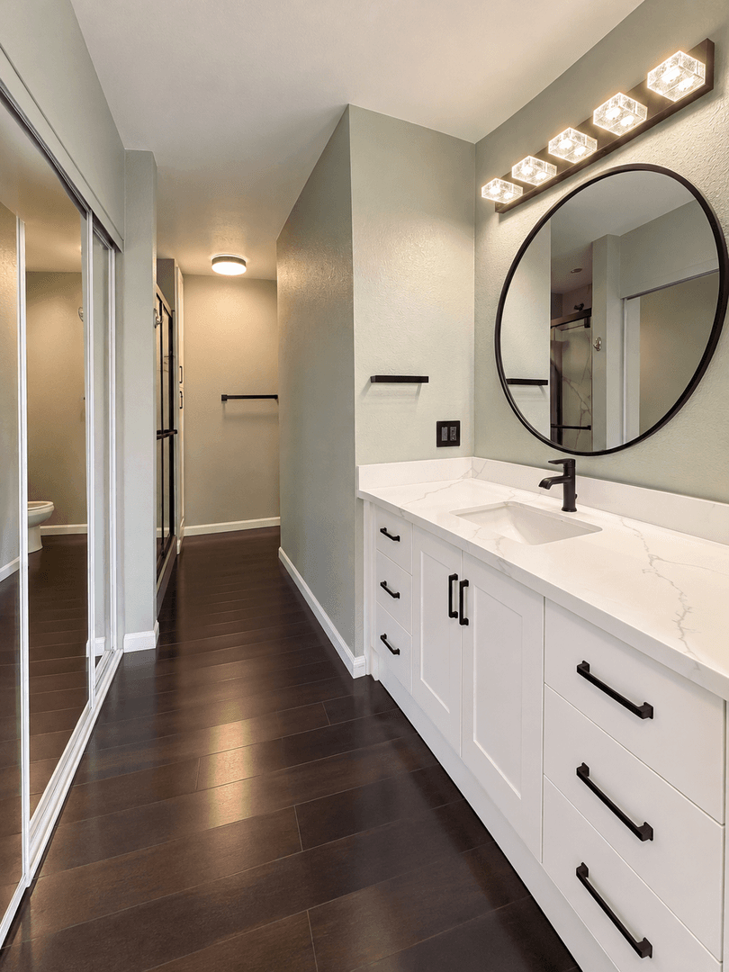 San Jose Condo: 709 Applause Place
