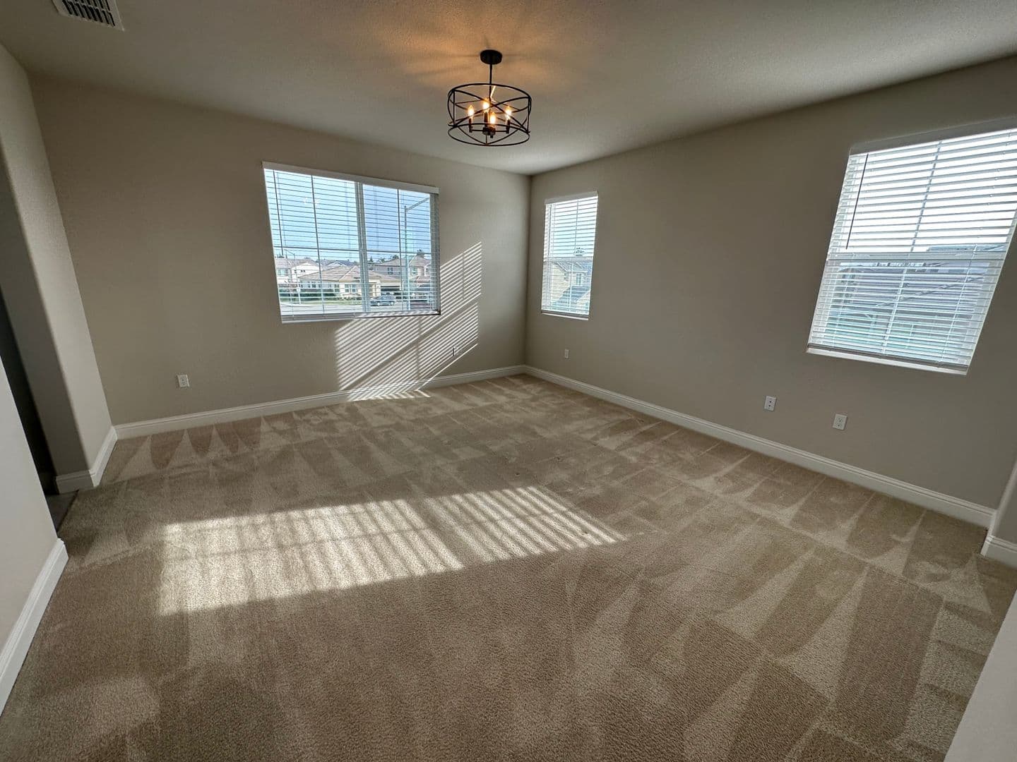 Tracy House: 264 Mabel Josephine Dr