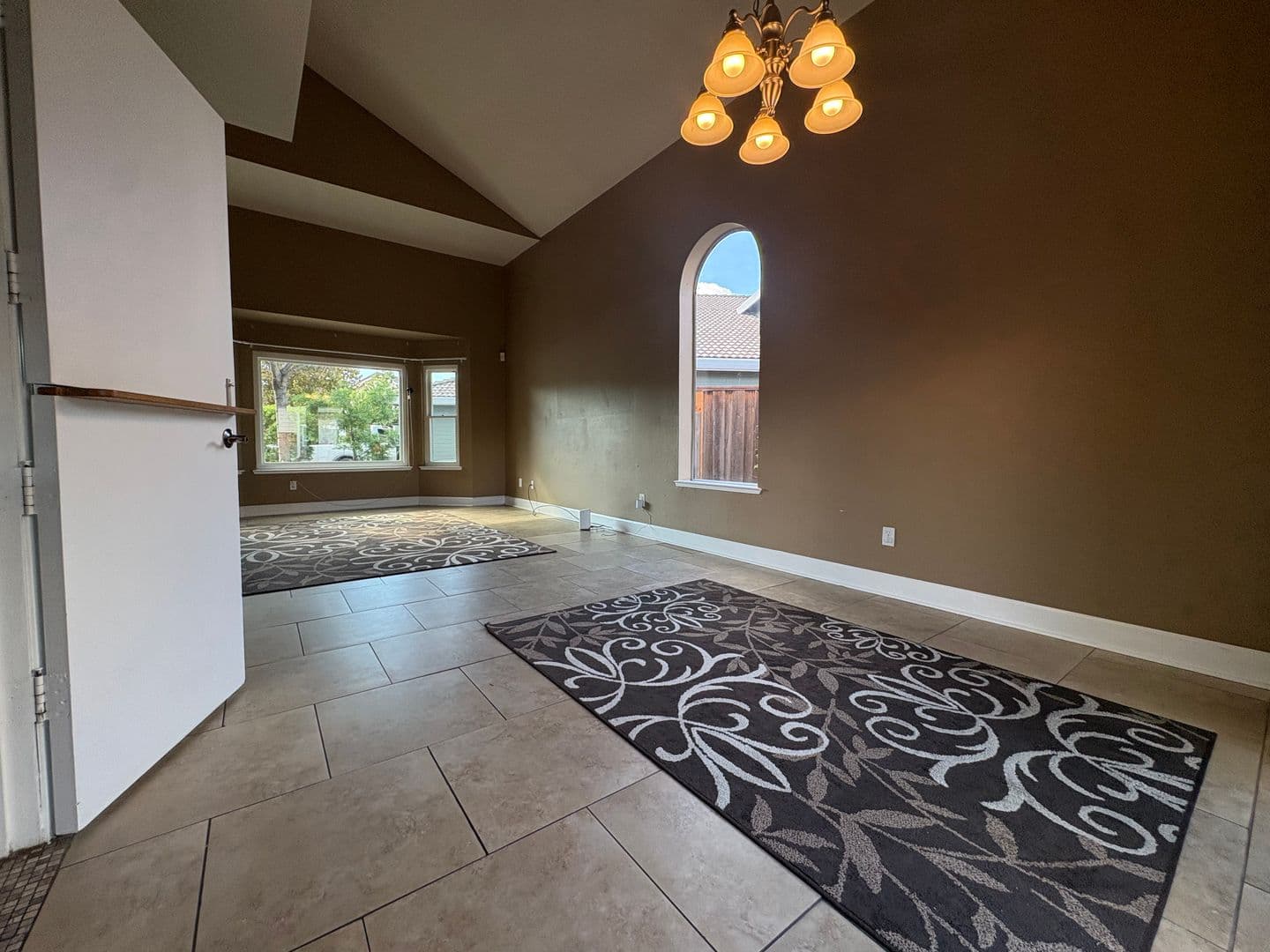 Oakley House: 4208 Northwood Ct