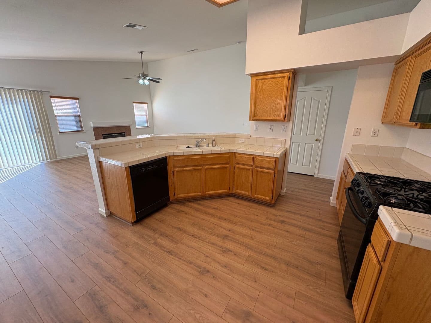 Oakley House: 5120 Winchester Dr