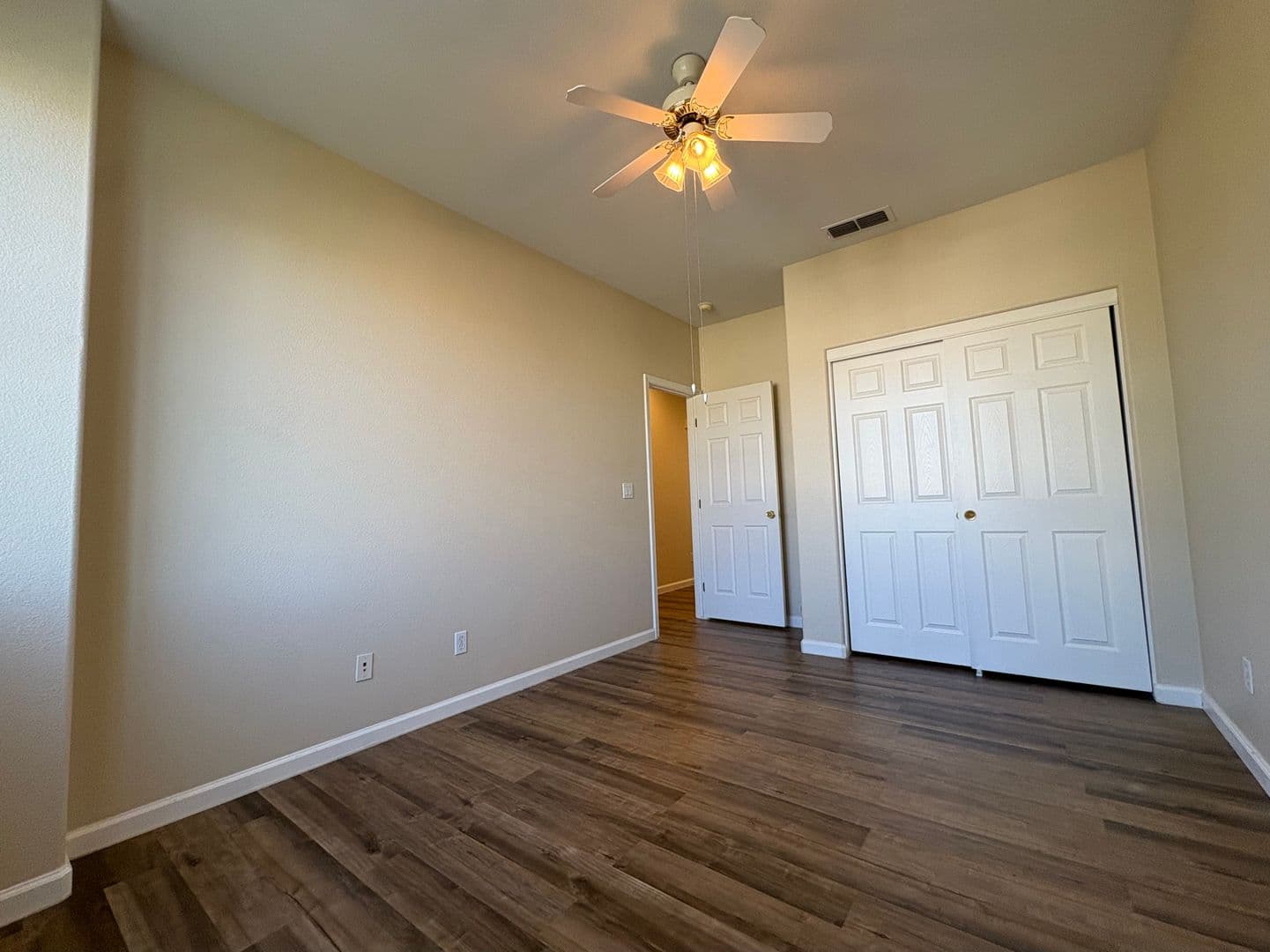 Pittsburg House: 687 Rockspray Cir