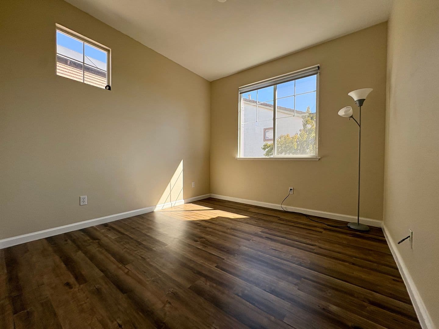 Pittsburg House: 687 Rockspray Cir