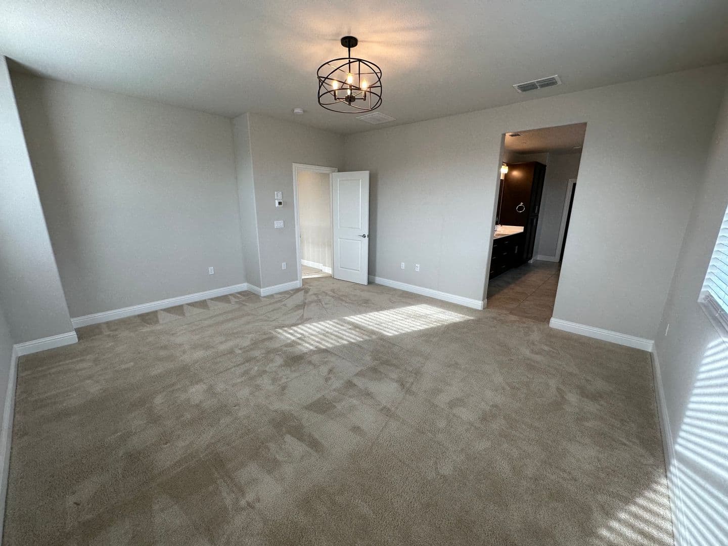 Tracy House: 264 Mabel Josephine Dr