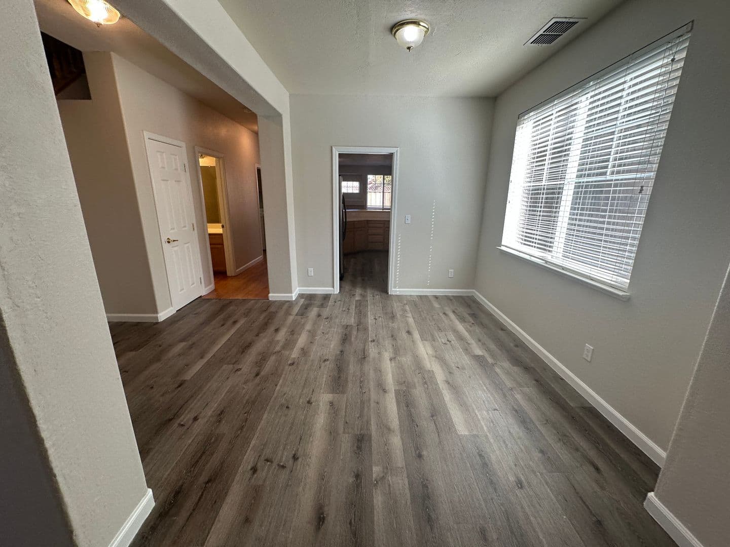 Tracy House: 1541 Peony Dr