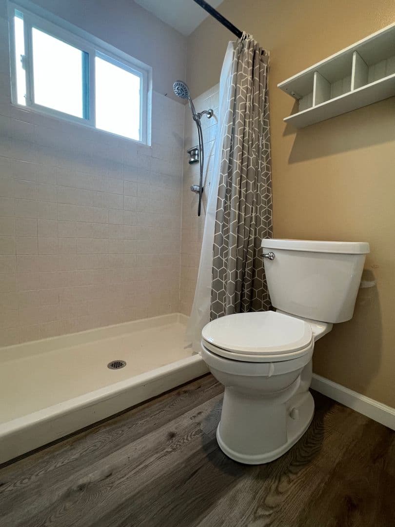 Antioch House: 3214 Harbour Dr