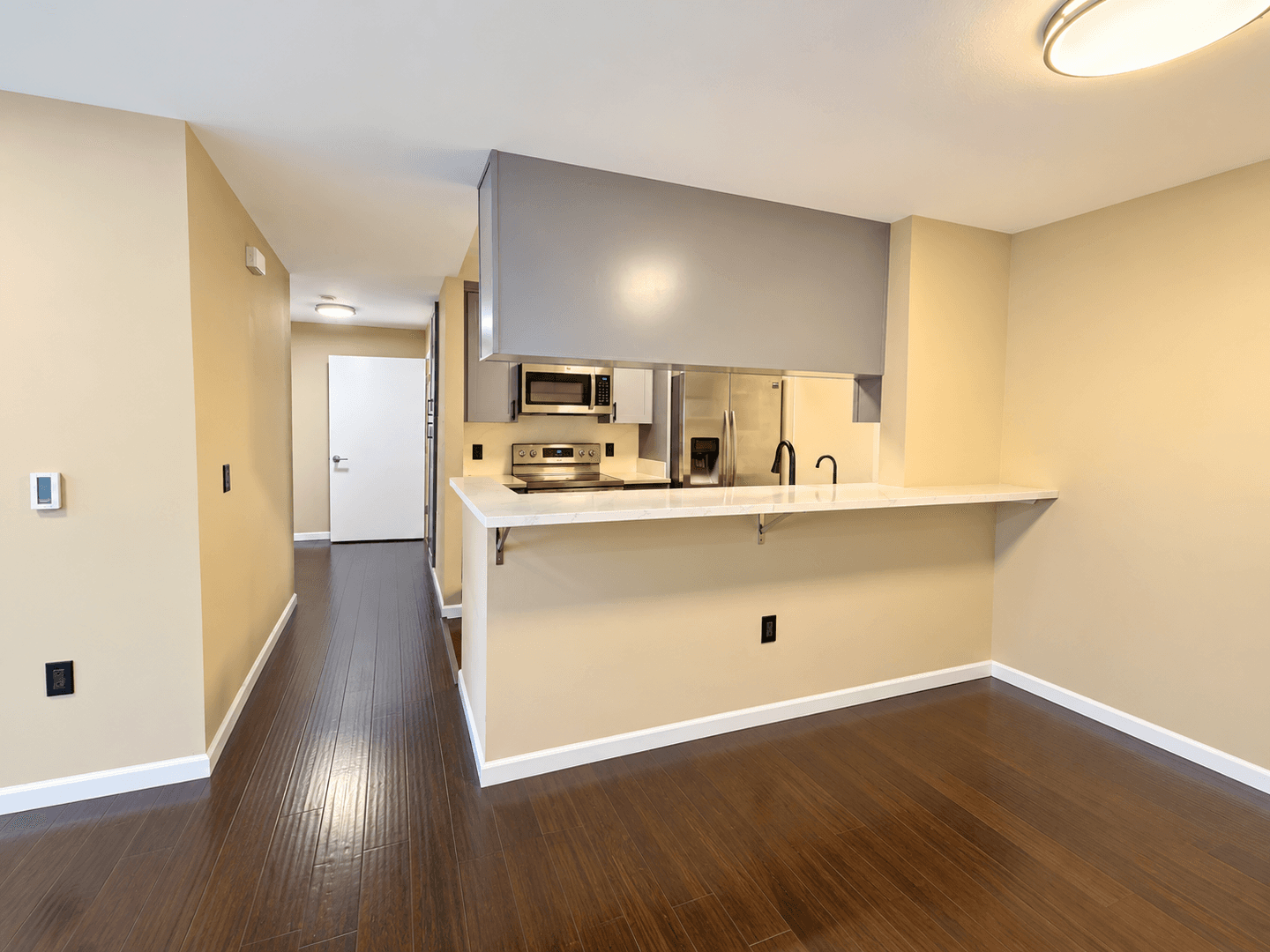 San Jose Condo: 709 Applause Place