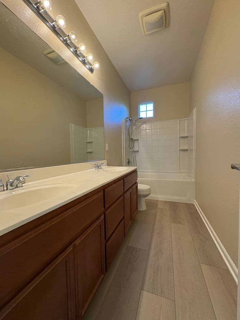 Brentwood House: 1888 El Dorado Ave