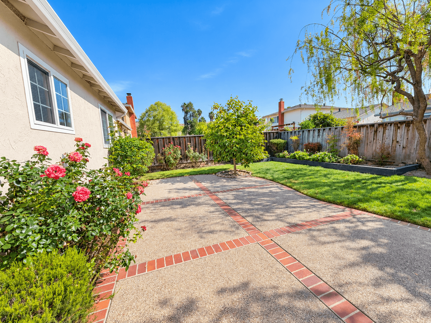 Fremont House: 40161 San Carlos Place