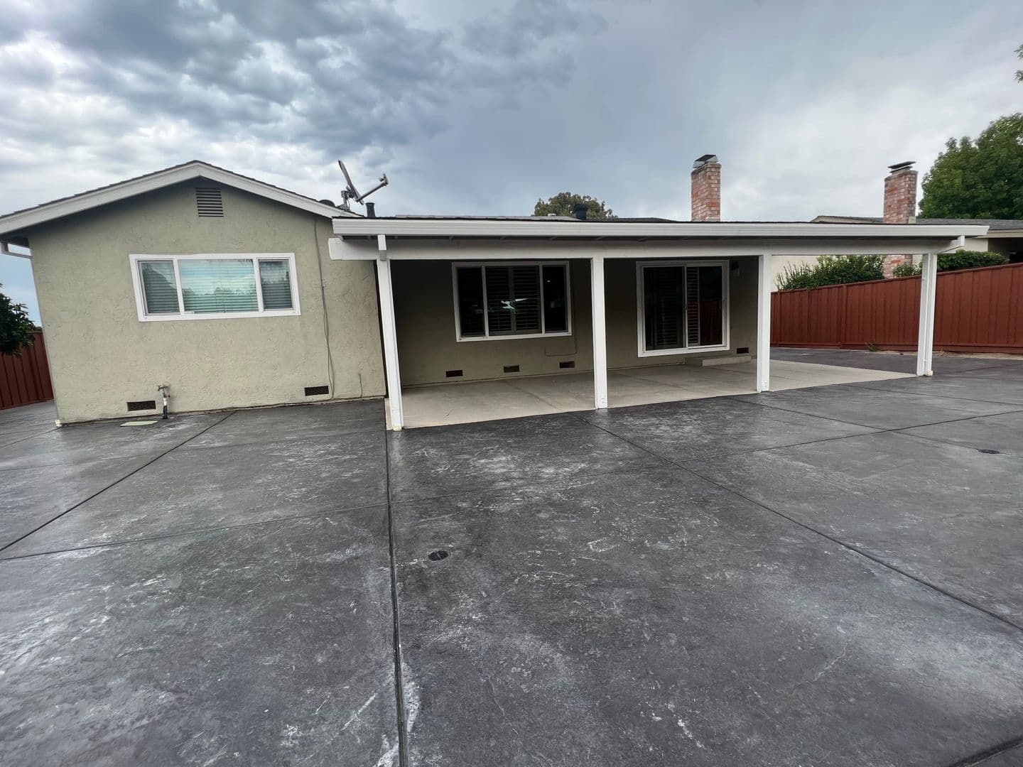 Antioch House: 3214 Harbour Dr
