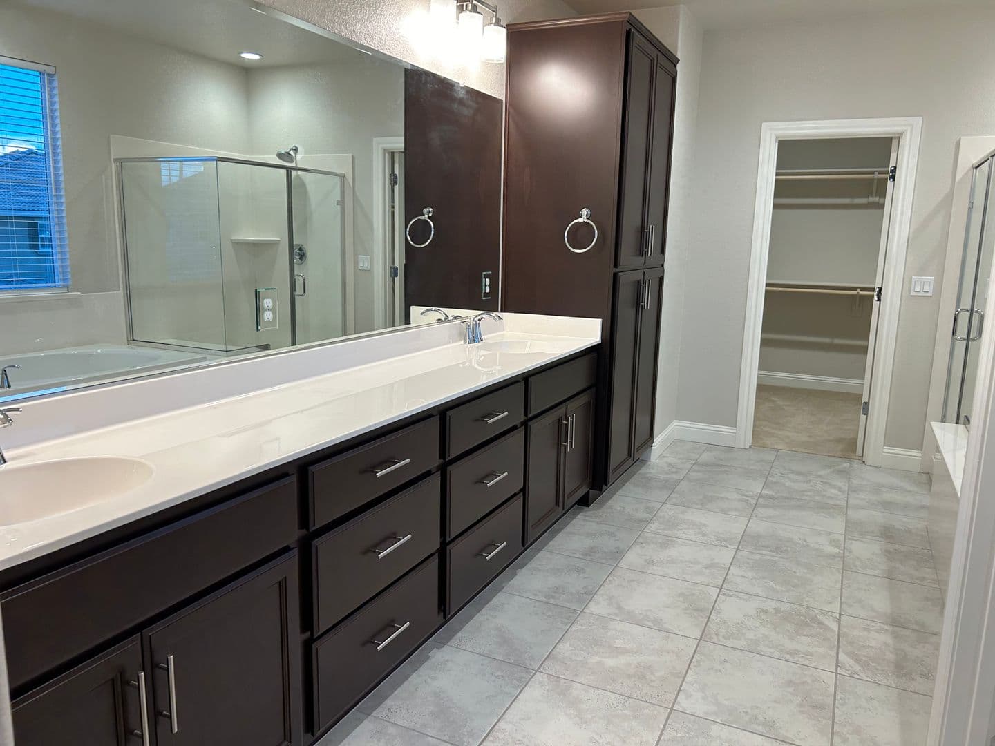 Tracy House: 264 Mabel Josephine Dr