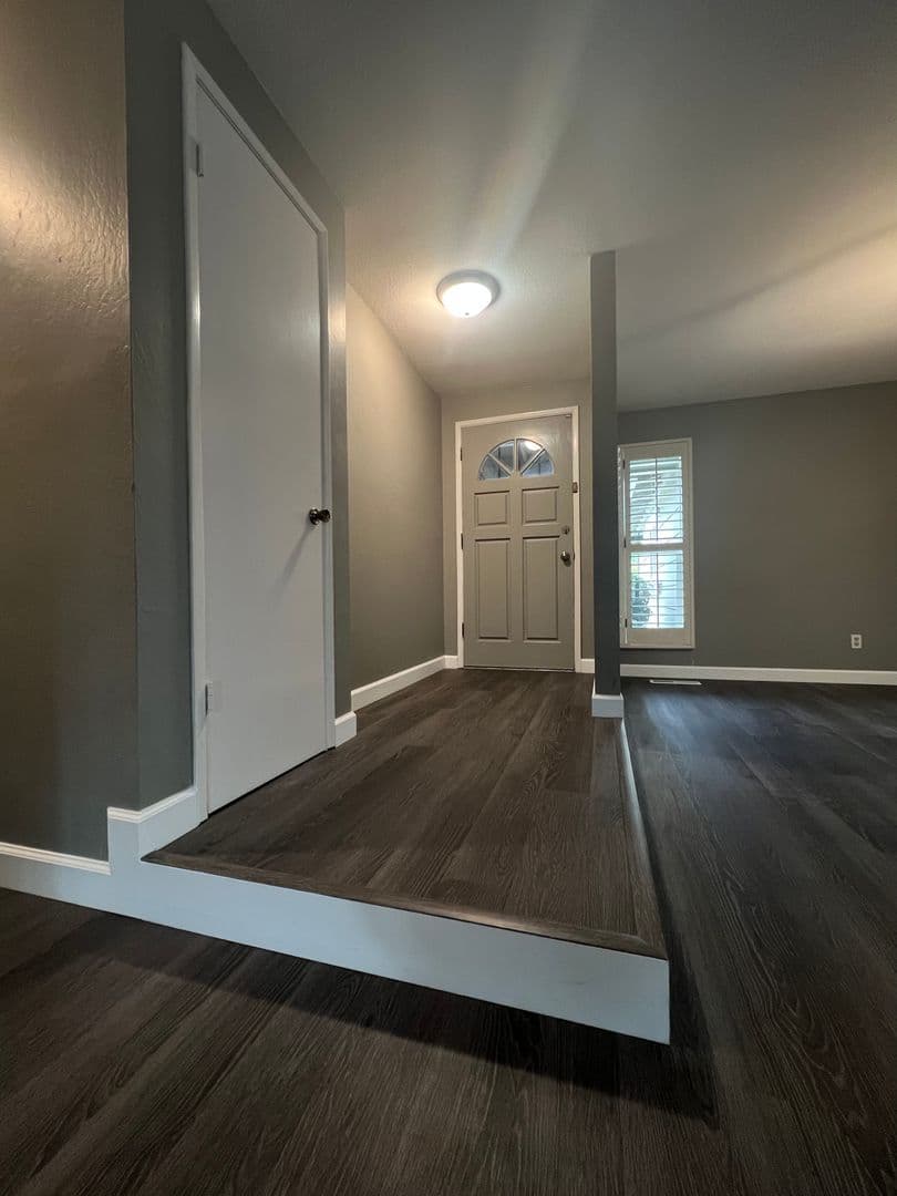 Antioch House: 3214 Harbour Dr