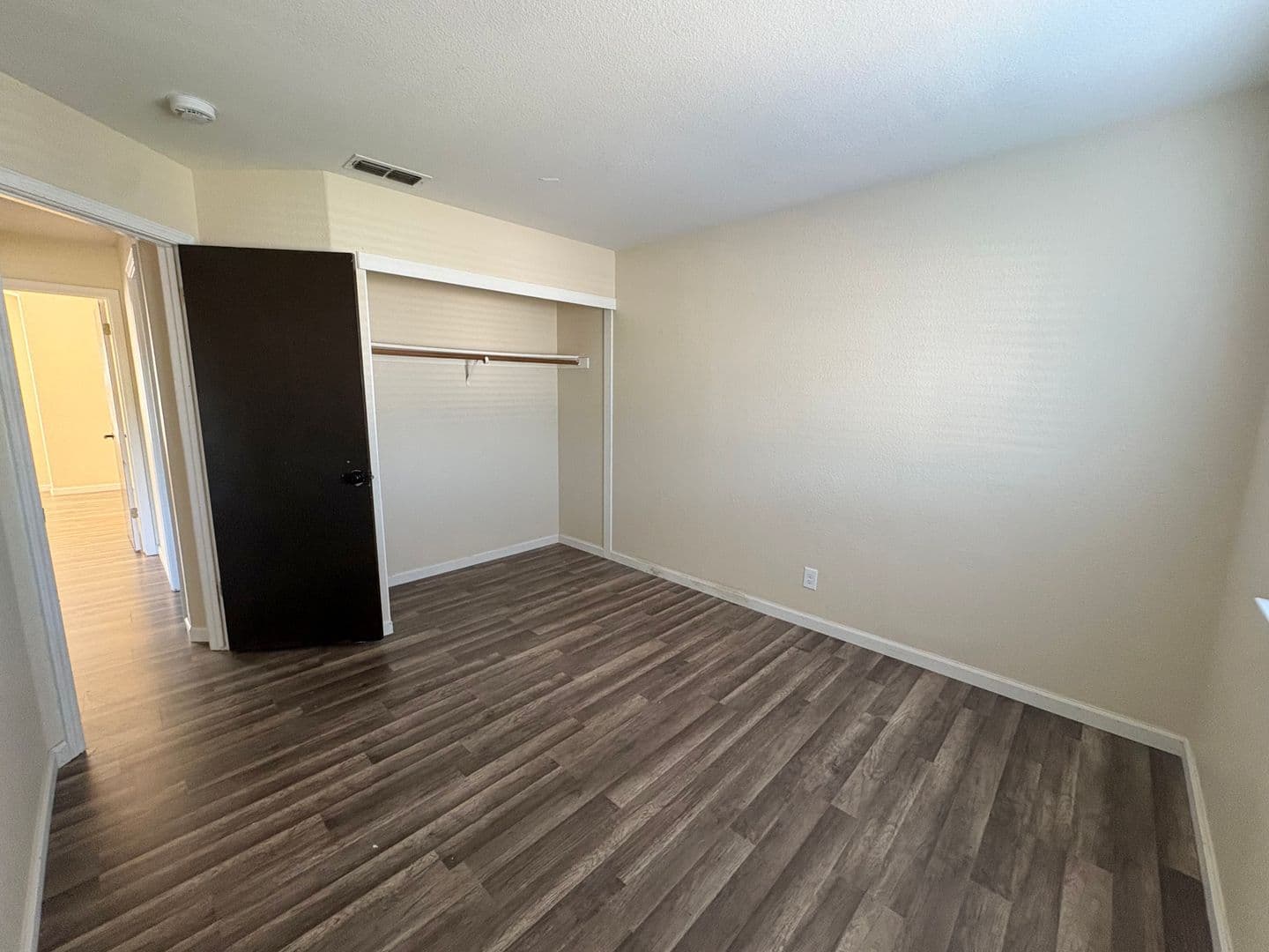 Brentwood House: 1830 Highland Way