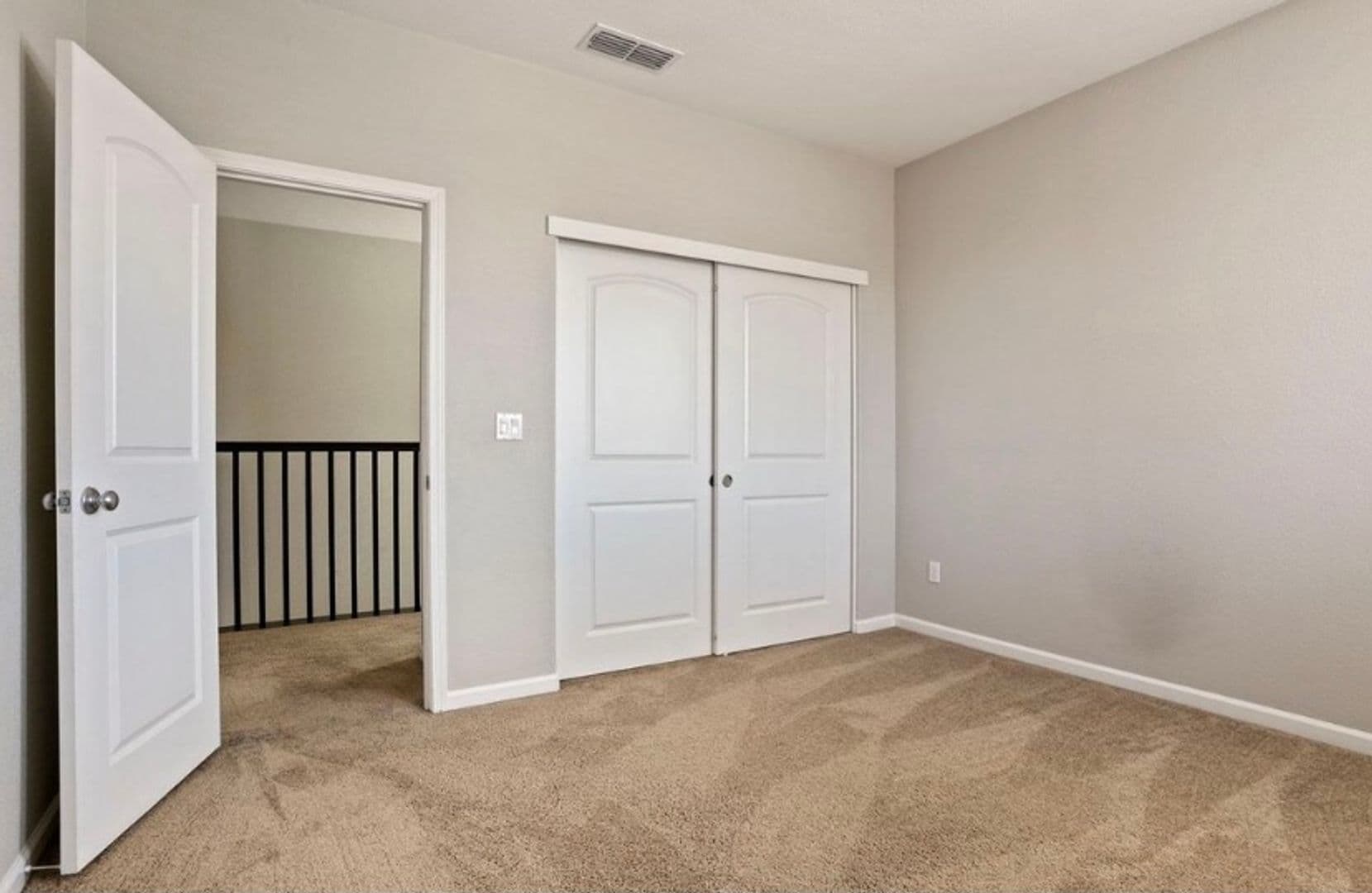 Tracy House: 649 Perino Ln