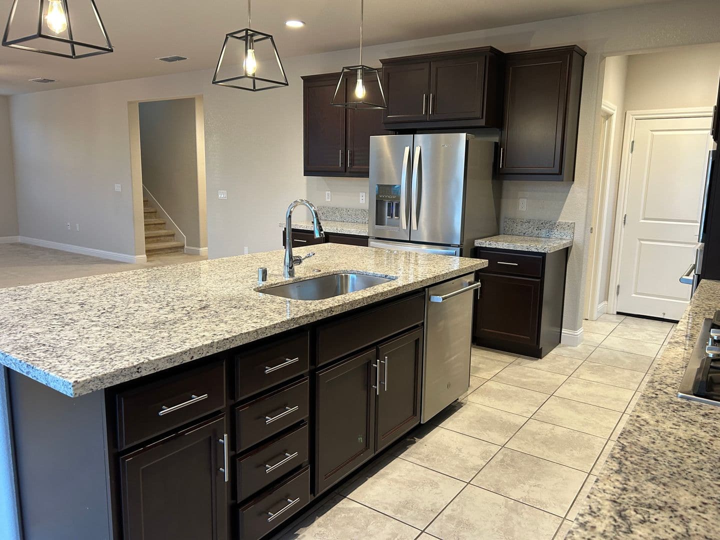 Tracy House: 264 Mabel Josephine Dr