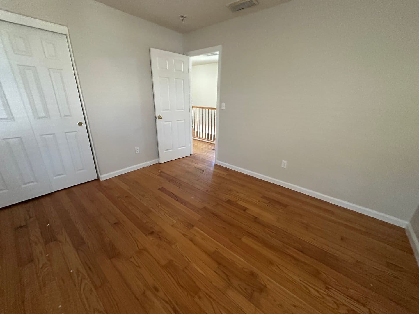 Tracy House: 1541 Peony Dr