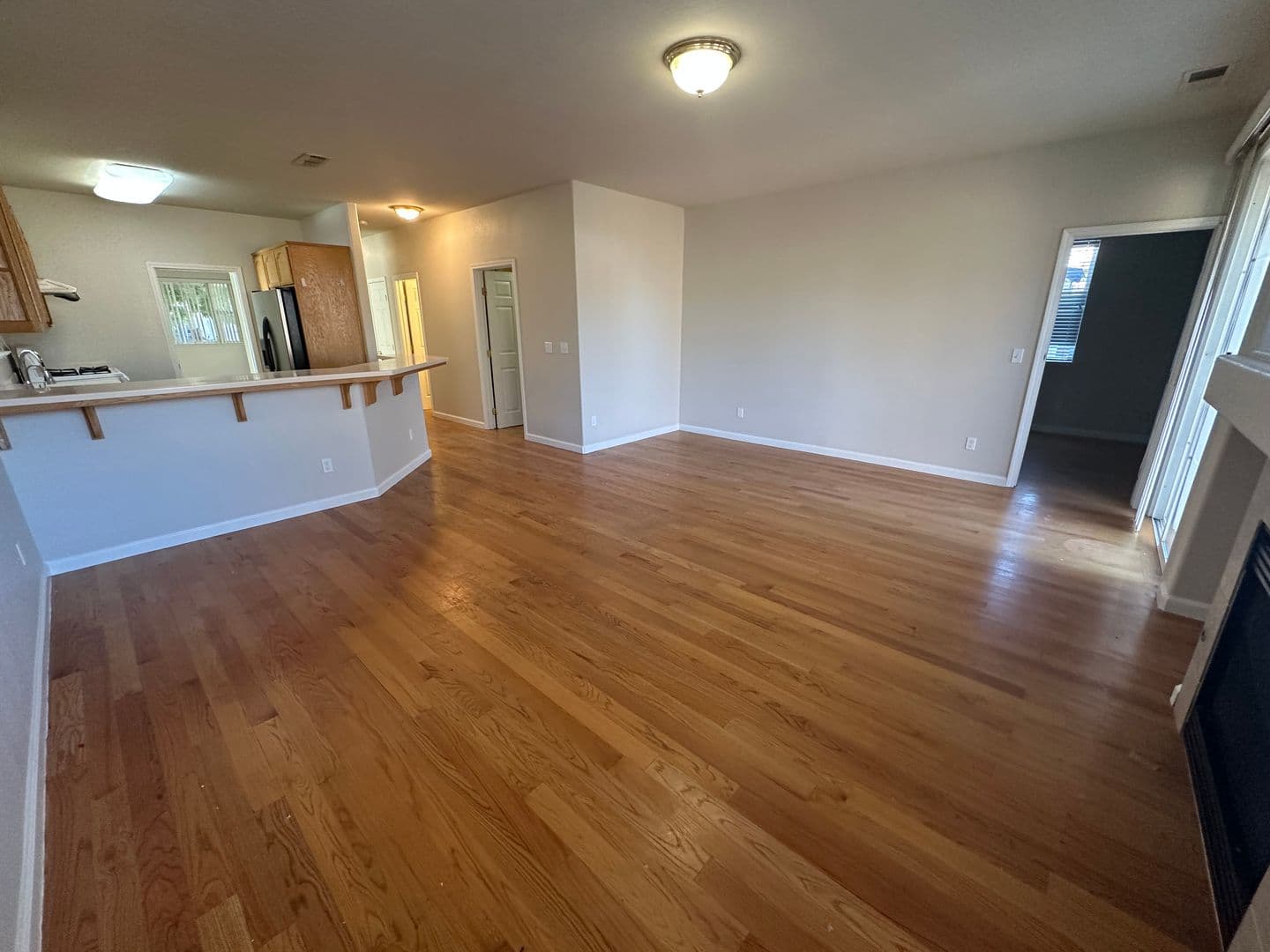 Tracy House: 1541 Peony Dr