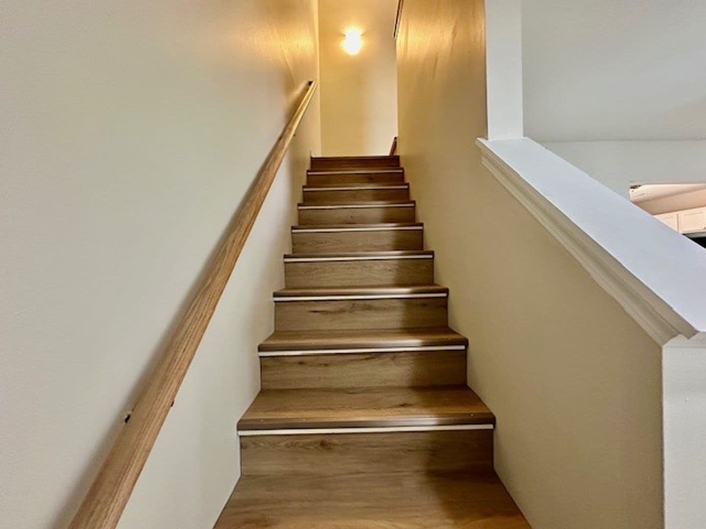 Aurora House: 1085 Symphony Drive