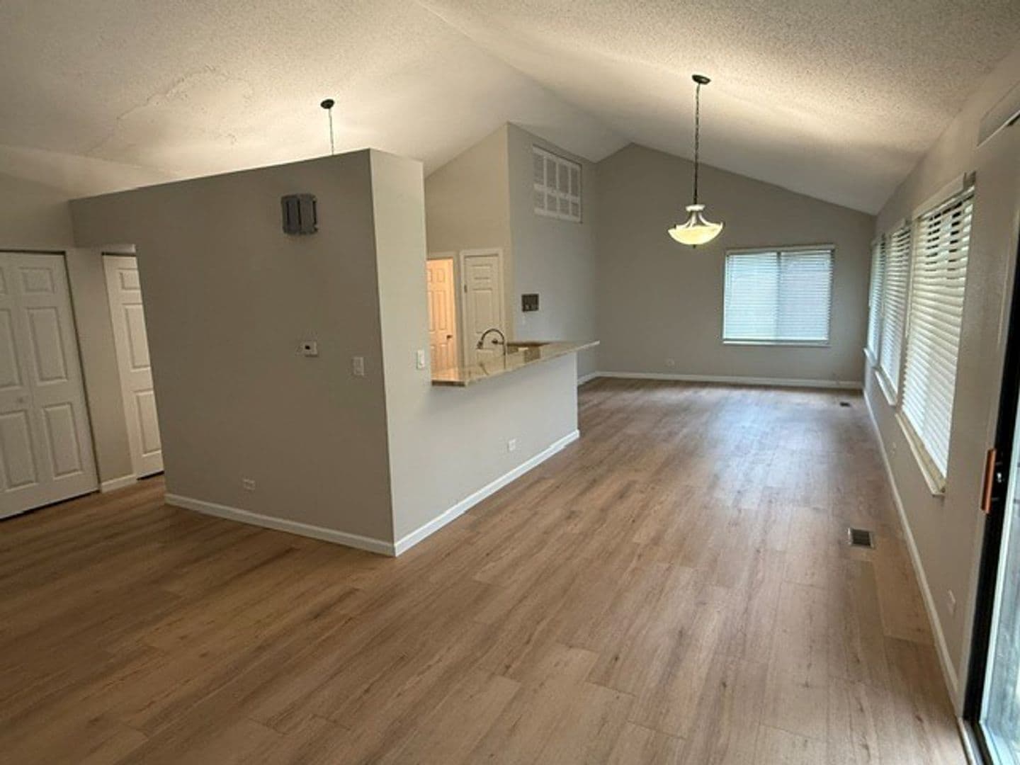 Aurora House: 3064 Long Grove Ln Unit 3064
