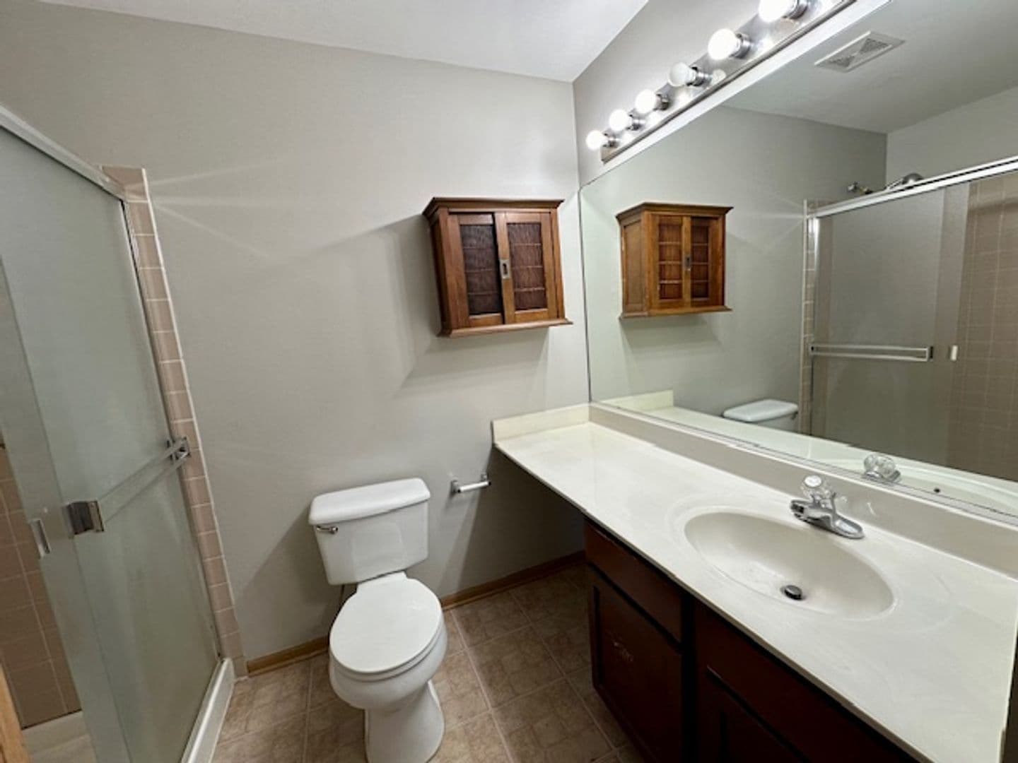 Naperville House: 2833 Vernal Lane